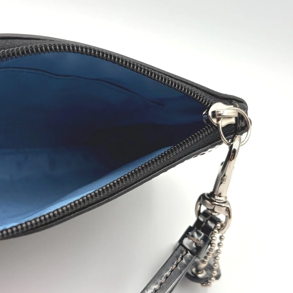 Coach Wristlet Black Patent Leather‎ Signature C Embossed Monogram